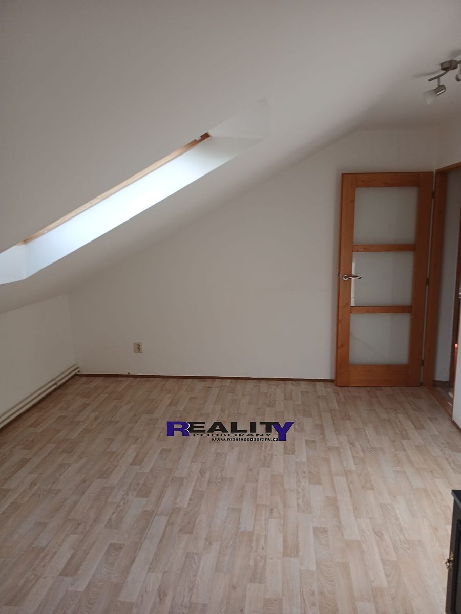 Pronájem bytu 3+1 130 m² – fotografie 3