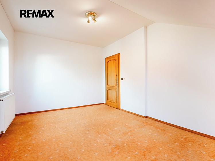 Haus zum Kauf, 220 m² (18 von 36)