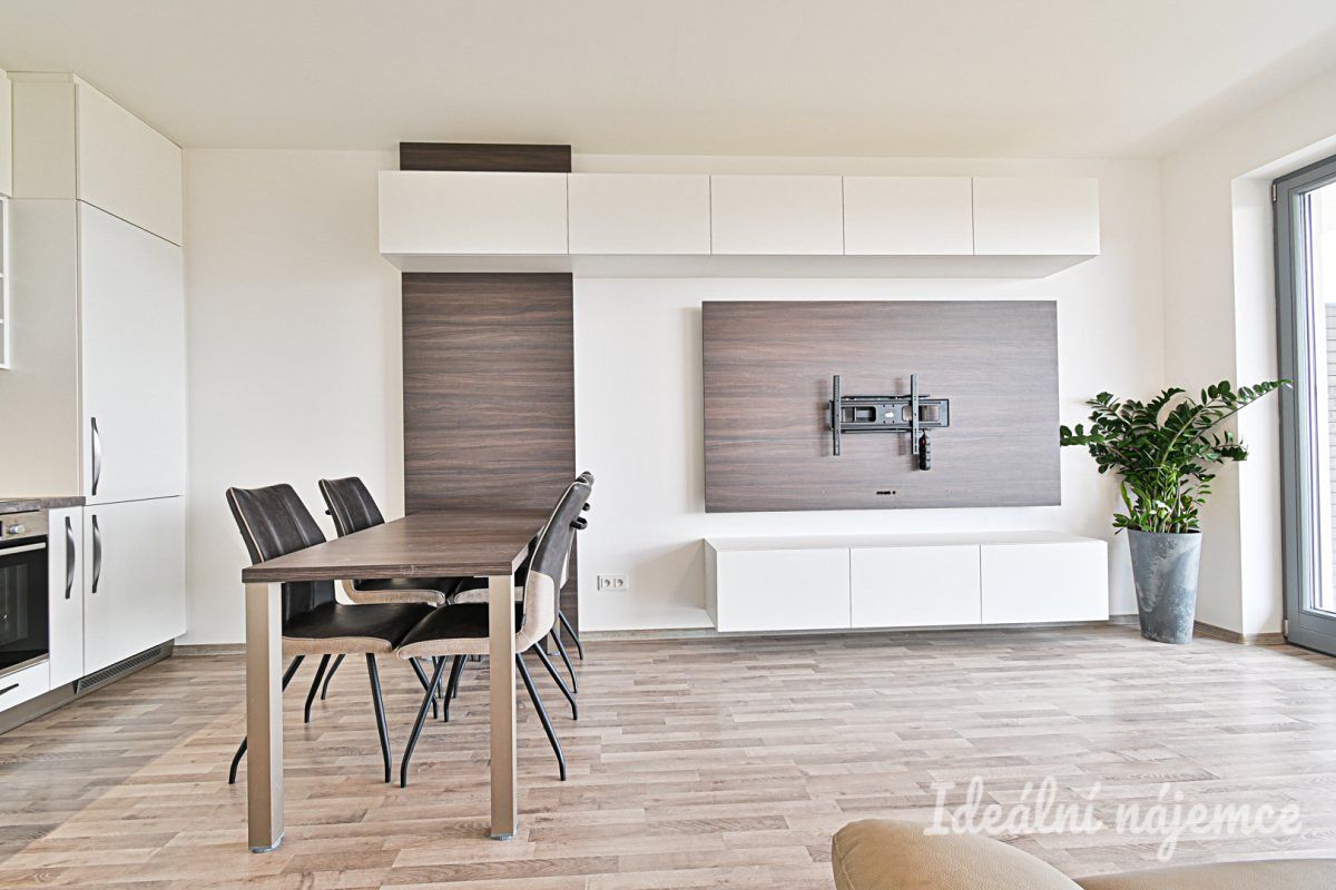 Pronájem bytu 2+kk 60 m² – fotografie 5