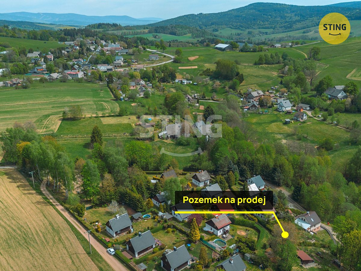 Prodej stavebního pozemku 362 m² – fotografie 2
