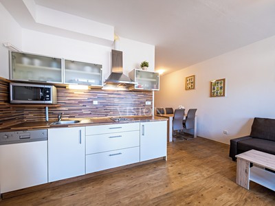 Prodej bytu 1+kk, 41 m² (2 z 20)