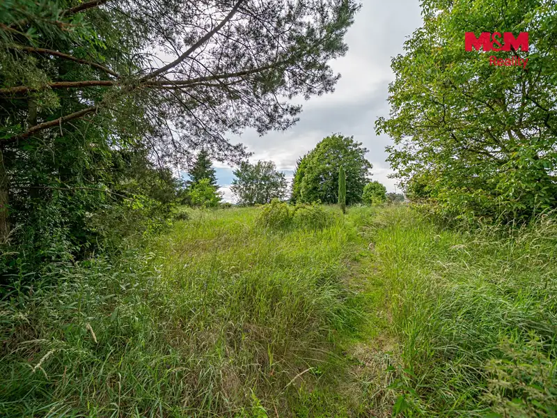 Prodej stavebního pozemku 805 m², Hrabišín – náhled fotky 3