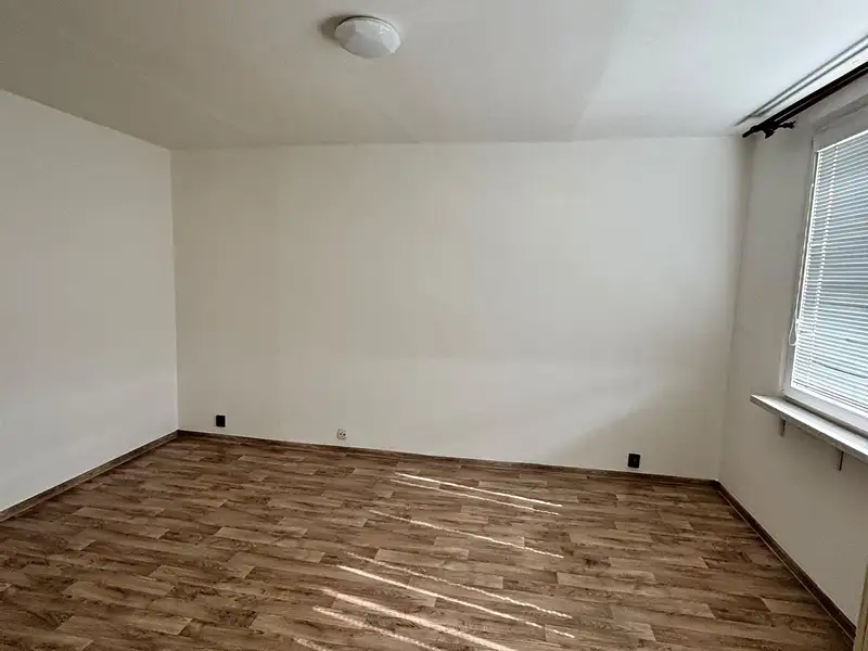 Pronájem bytu 1+1 36 m², Chomutov – náhled fotky 3