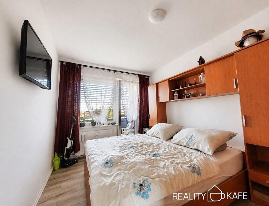 Pronájem bytu 3+1 68 m² – fotografie 4