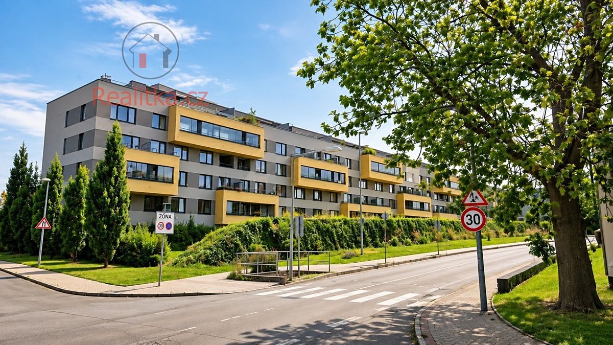 Prodej bytu 1+kk 37 m² – fotografie 3