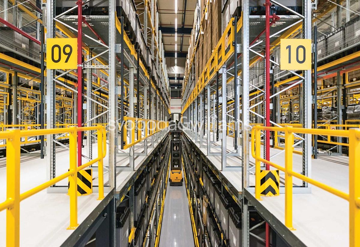 Pronájem skladového prostoru 1067 m²