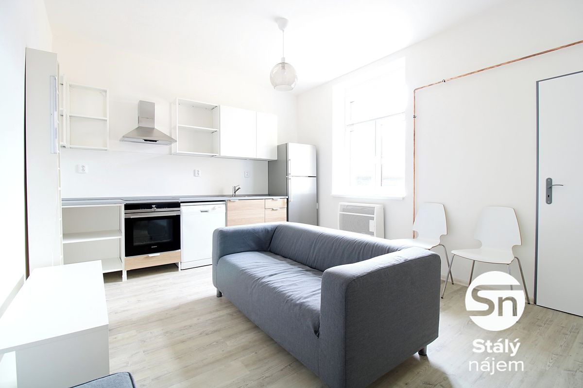 Pronájem bytu 2+1 61 m²