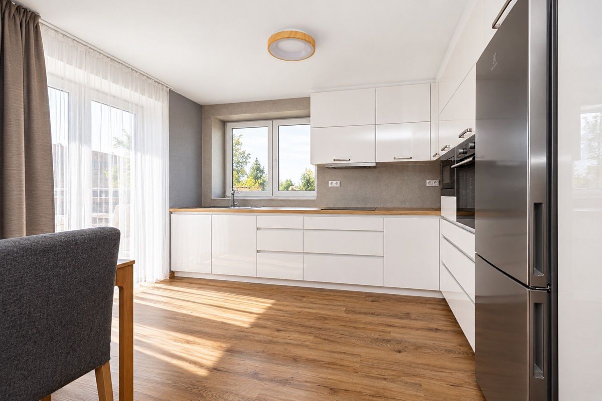 Prodej rodinného domu 231 m², pozemek 1062 m² – fotografie 5