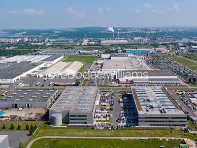Pronájem skladového prostoru 7632 m²