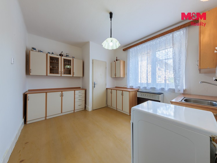Prodej bytu 2+1, 70 m² (2 z 15)