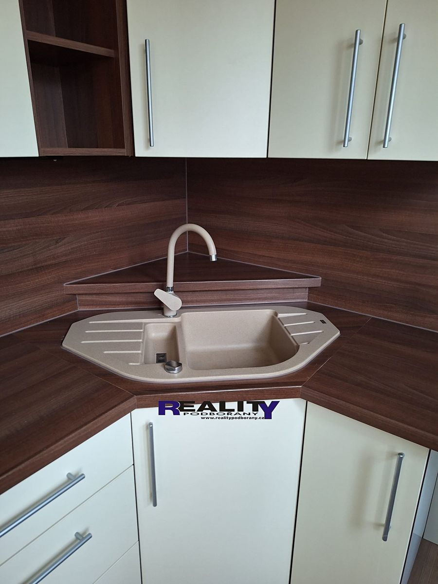 Pronájem bytu 2+kk 54 m² – fotografie 2