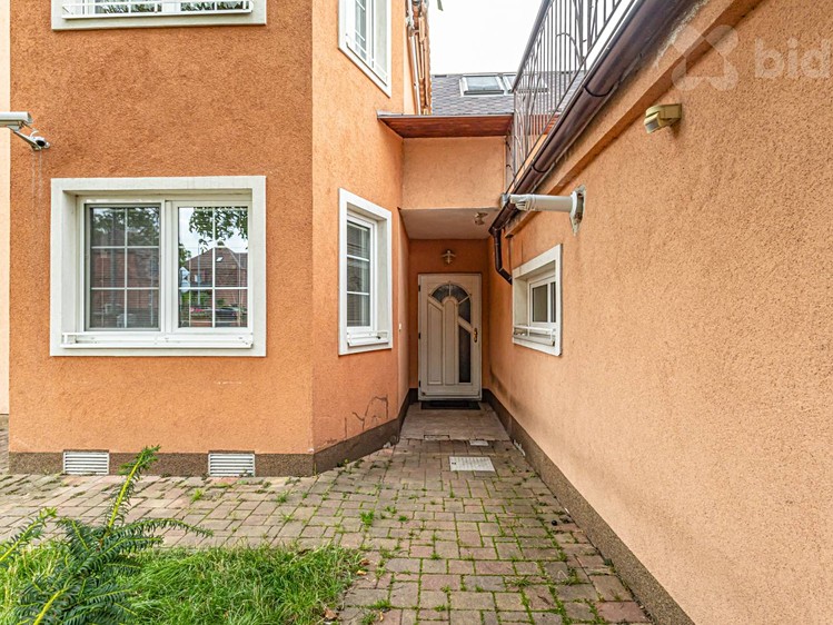 Будинок на продаж, 285 м² (34 з 38)