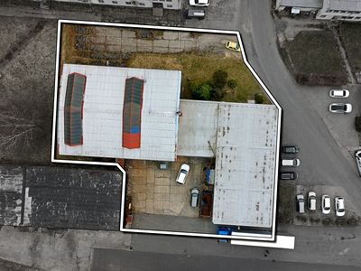 Prodej skladového prostoru 1500 m²