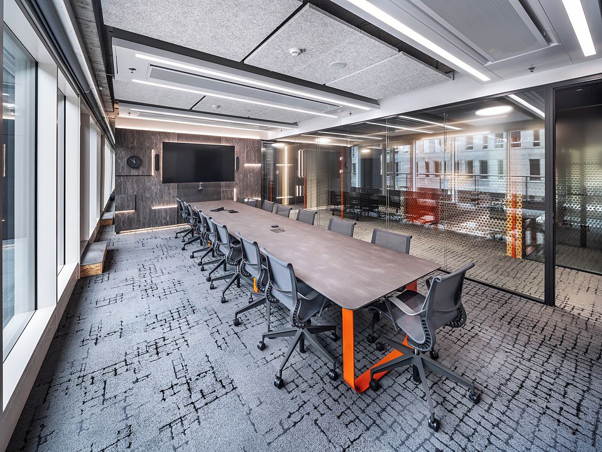 Pronájem kanceláře 1698 m² – fotografie 4
