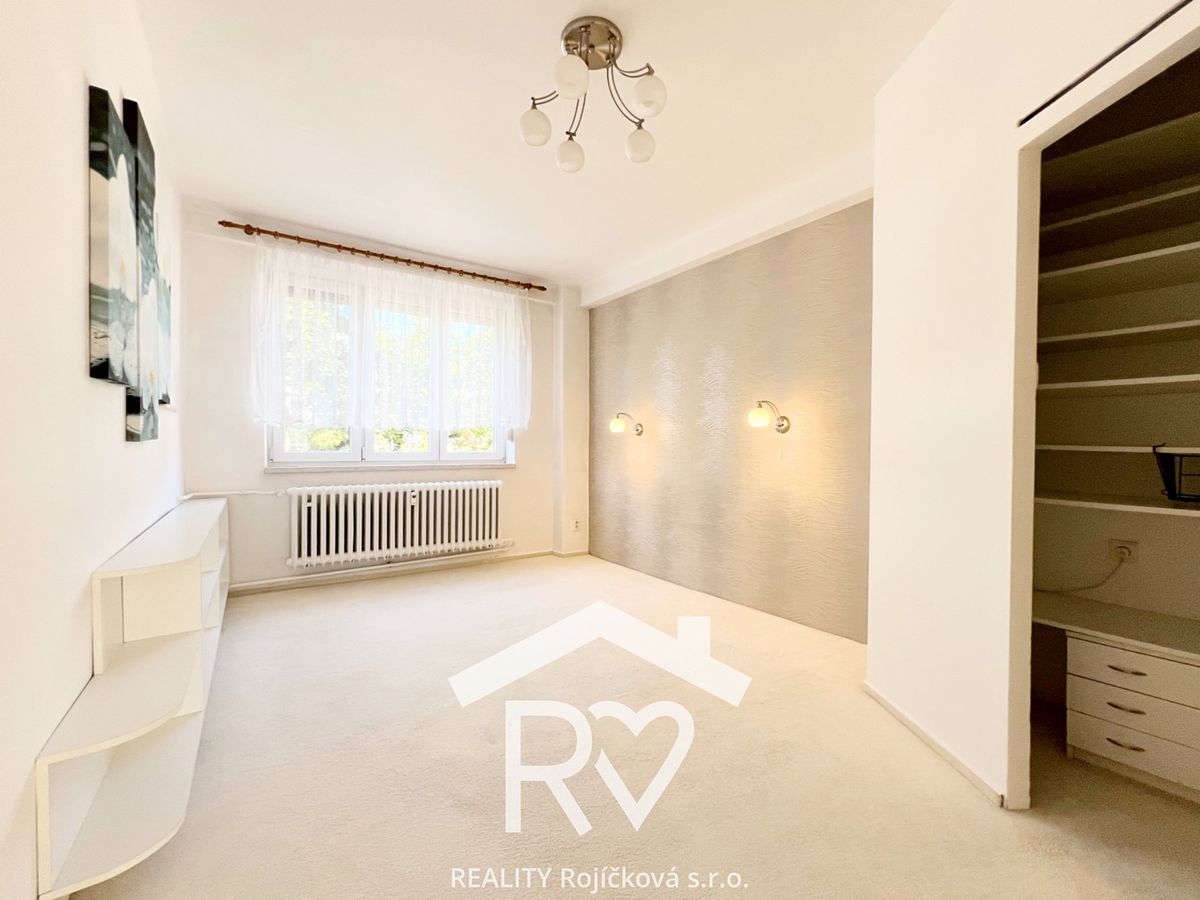 Pronájem bytu 4+1 111 m² – fotografie 3