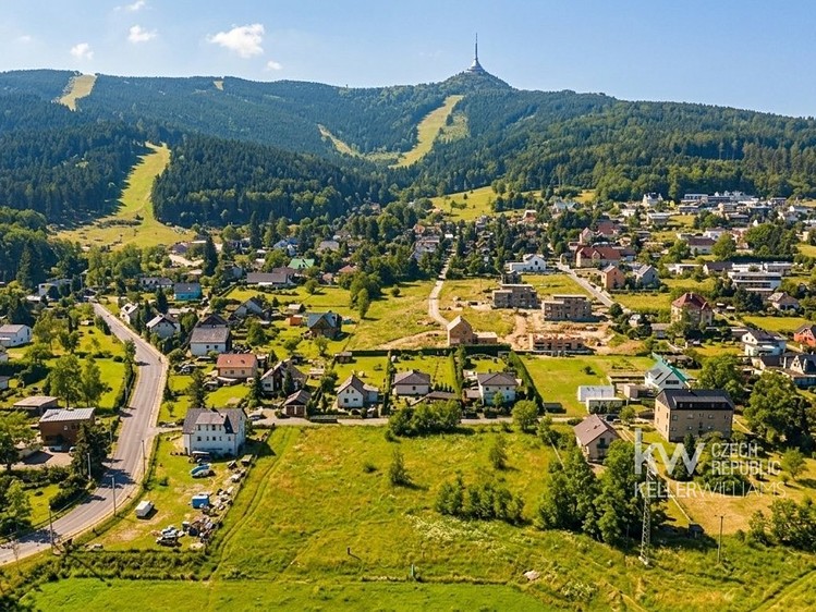Grundstück zum Kauf, 1.528 m² (2 von 9)