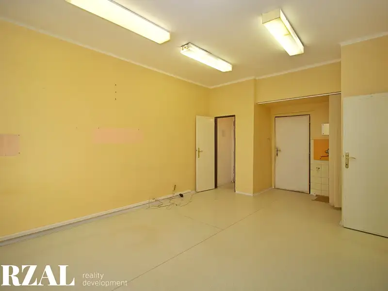 Pronájem ordinace 63 m², Plzeň – náhled fotky 2