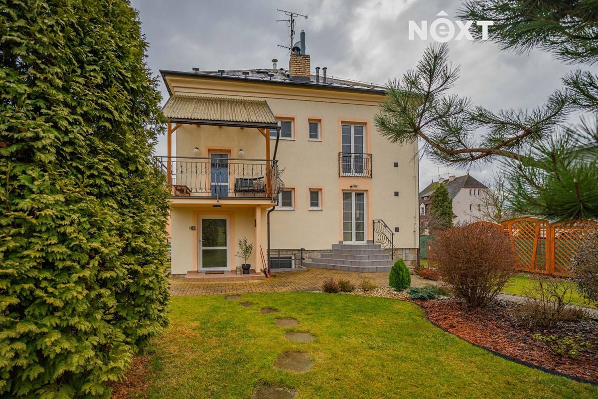 Pronájem bytu 3+kk 67 m² – fotografie 3