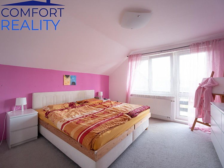 Prodej domu, 286 m² (16 z 23)