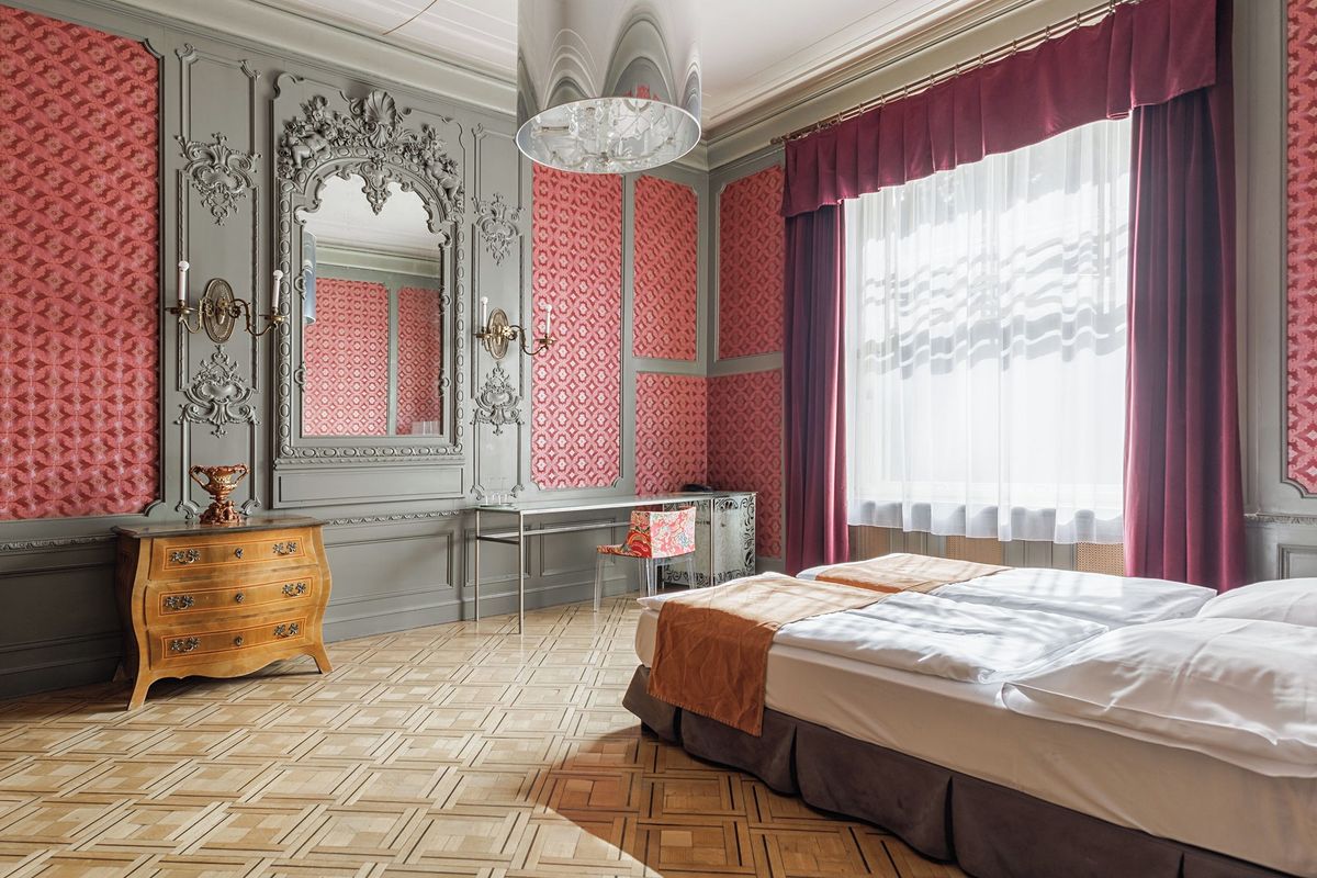 Prodej památky 3000 m², pozemek 18363 m² – fotografie 2