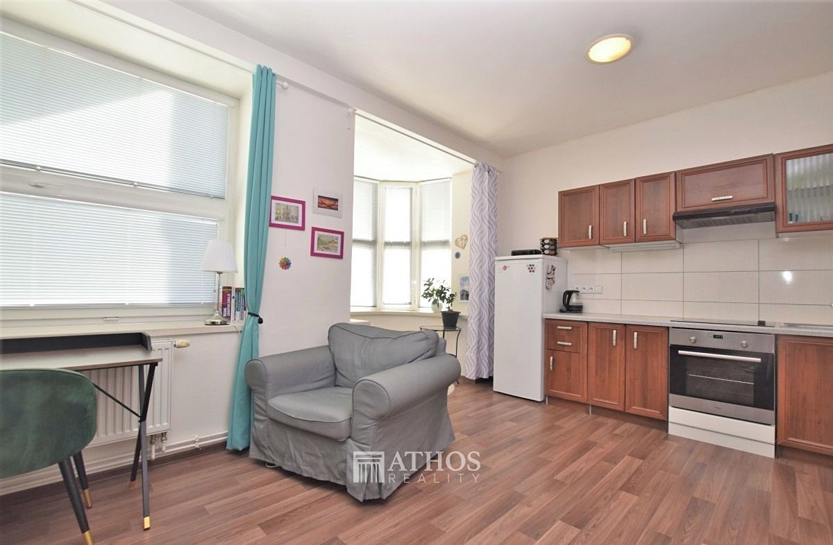 Pronájem bytu 2+kk 40 m² – fotografie 2