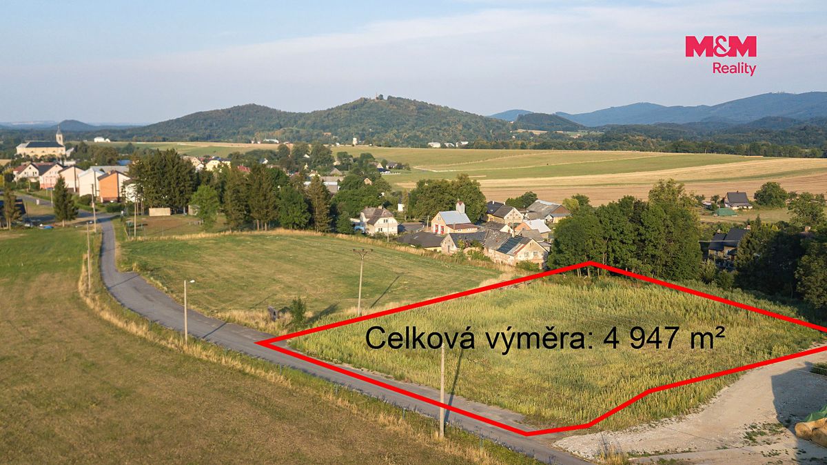 Prodej stavebního pozemku 4947 m² – fotografie 2