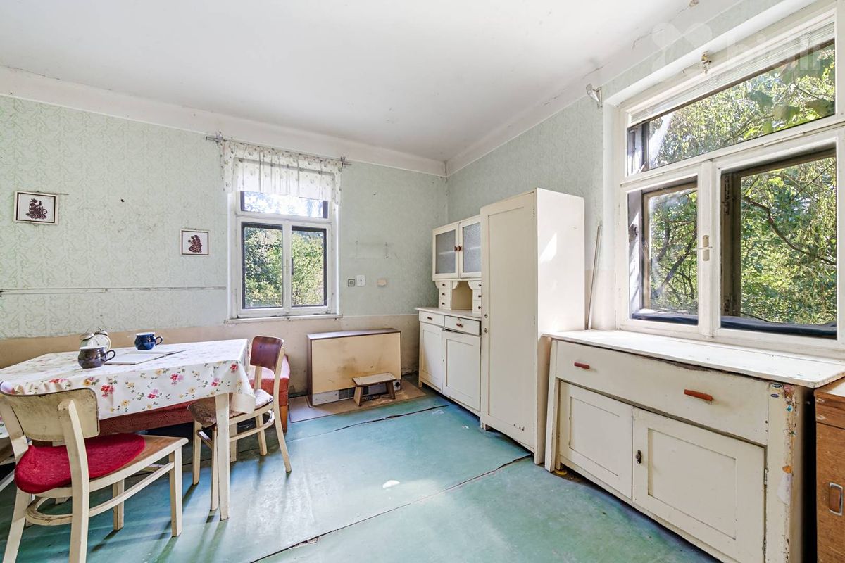 Prodej rodinného domu 163 m², pozemek 1156 m² – fotografie 5
