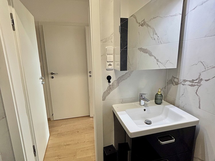 Prodej domu, 135 m² (33 z 48)