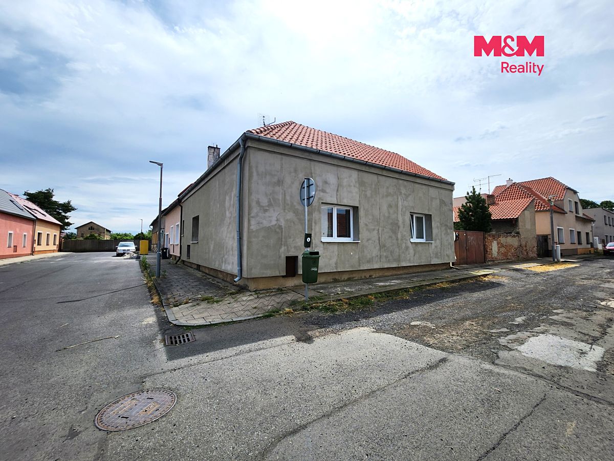 Prodej rodinného domu 160 m², pozemek 256 m² – fotografie 5