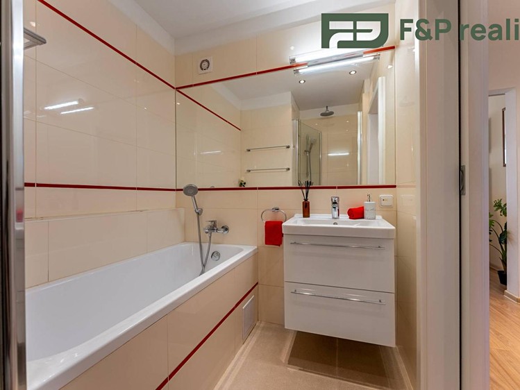 Квартира 3+1 на продаж, 72 м² (15 з 28)