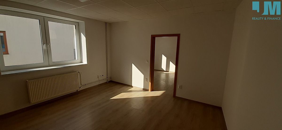 Pronájem bytu 2+kk 39 m² – fotografie 5
