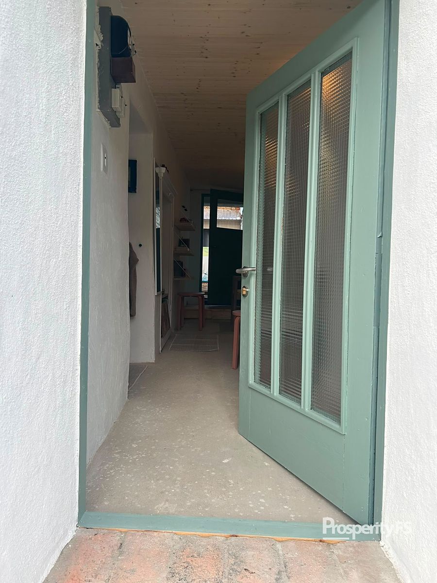 Prodej rodinného domu 88 m², pozemek 85 m² – fotografie 2