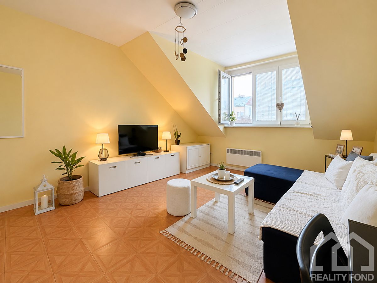 Prodej bytu 1+kk 30 m² – fotografie 2