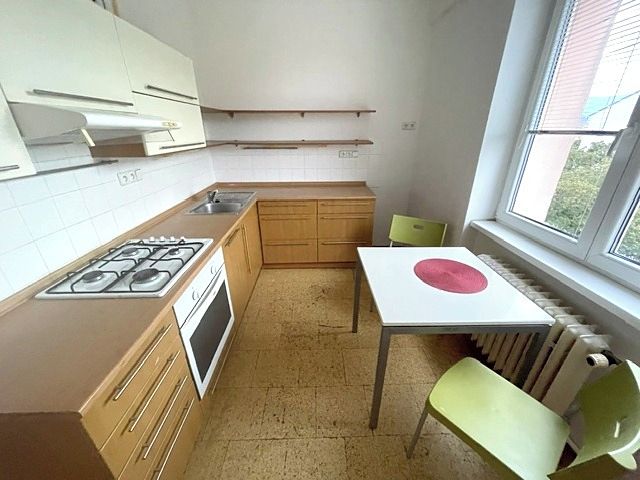 Pronájem bytu 2+1 55 m² – fotografie 2