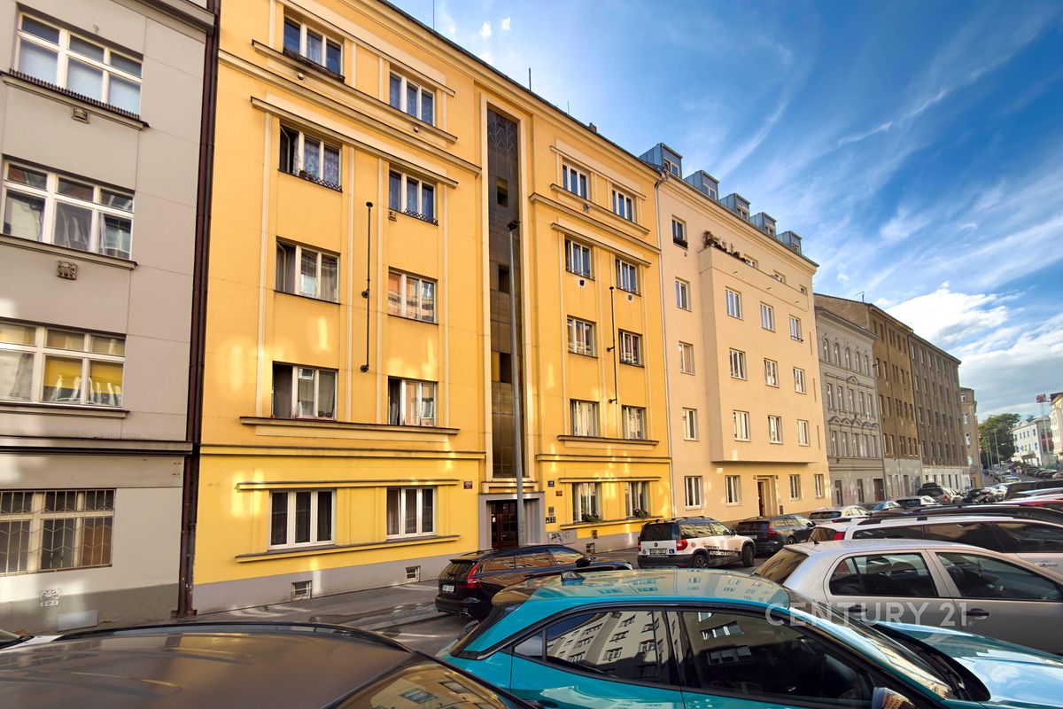 Prodej bytu 1+kk 30 m² – fotografie 2