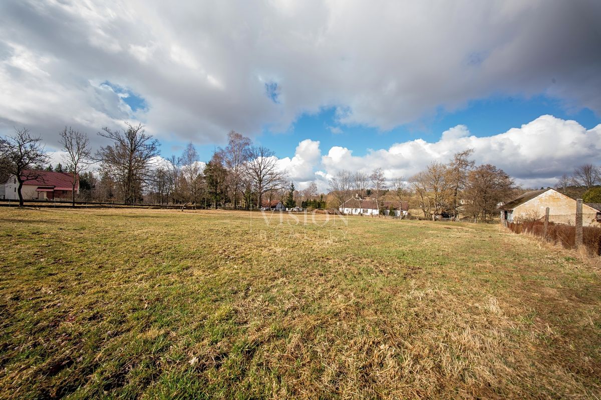 Prodej stavebního pozemku 1031 m² – fotografie 3