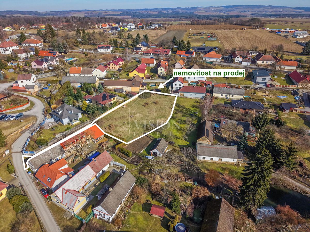 Prodej stavebního pozemku 1888 m² – fotografie 2