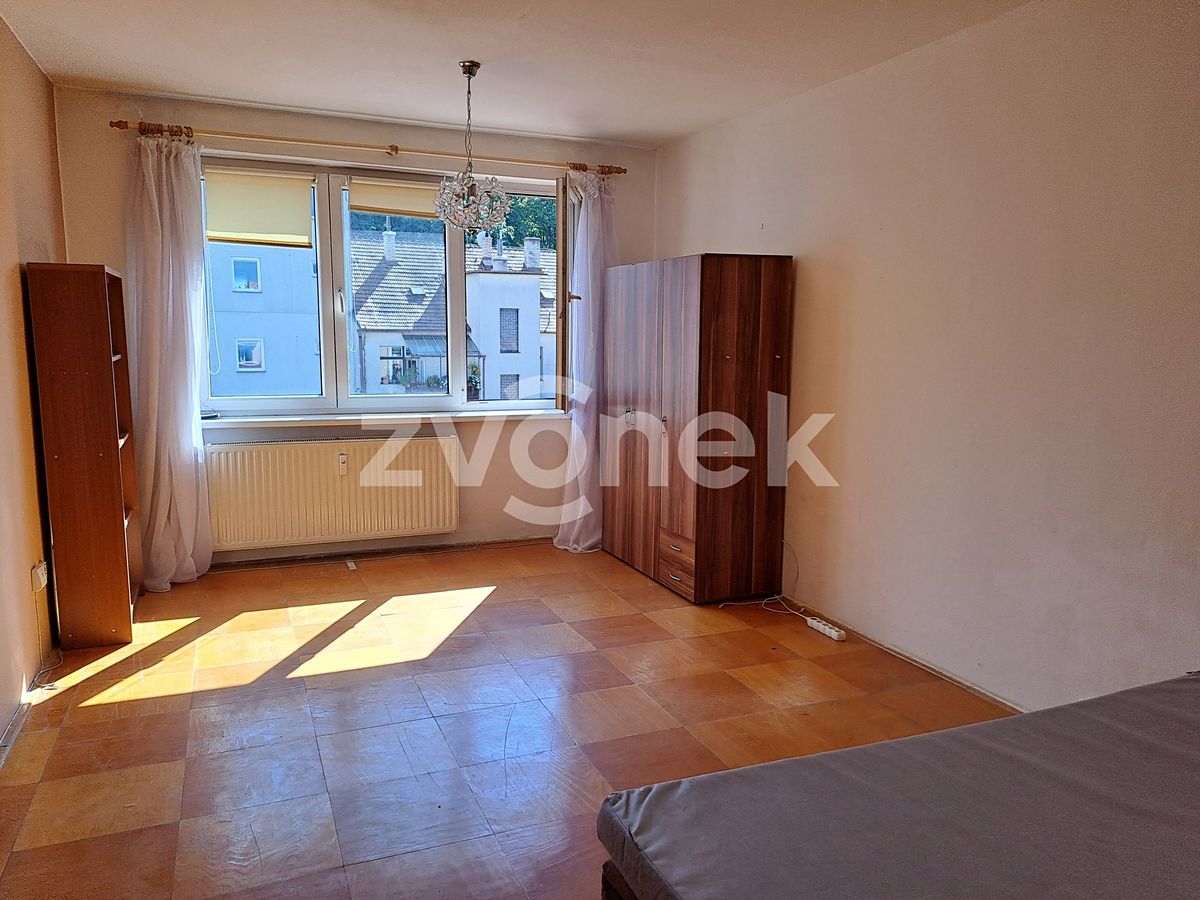 Pronájem bytu 1+1 37 m² – fotografie 5