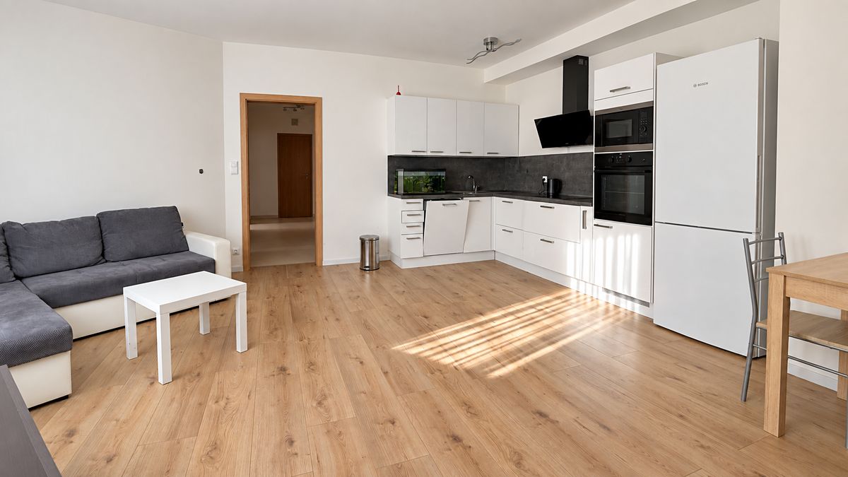 Pronájem bytu 3+kk 82 m²