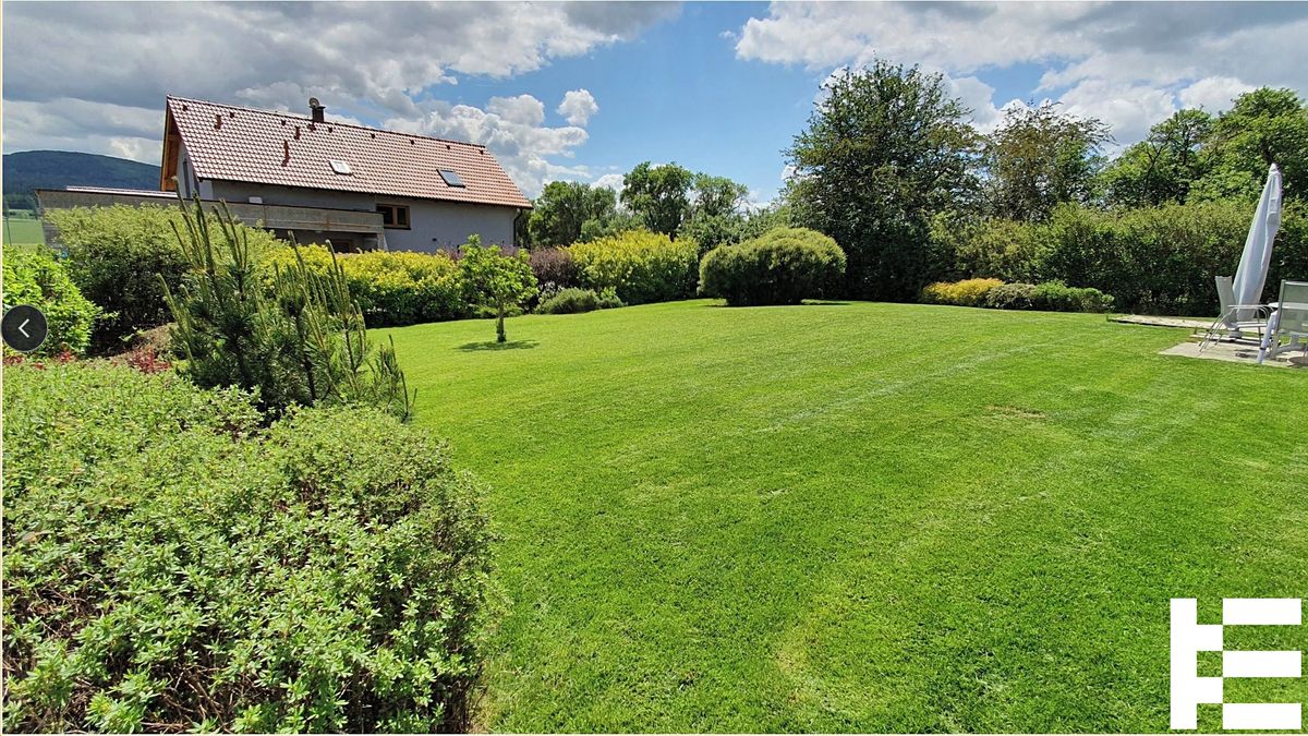 Prodej rodinného domu 151 m², pozemek 977 m² – fotografie 3