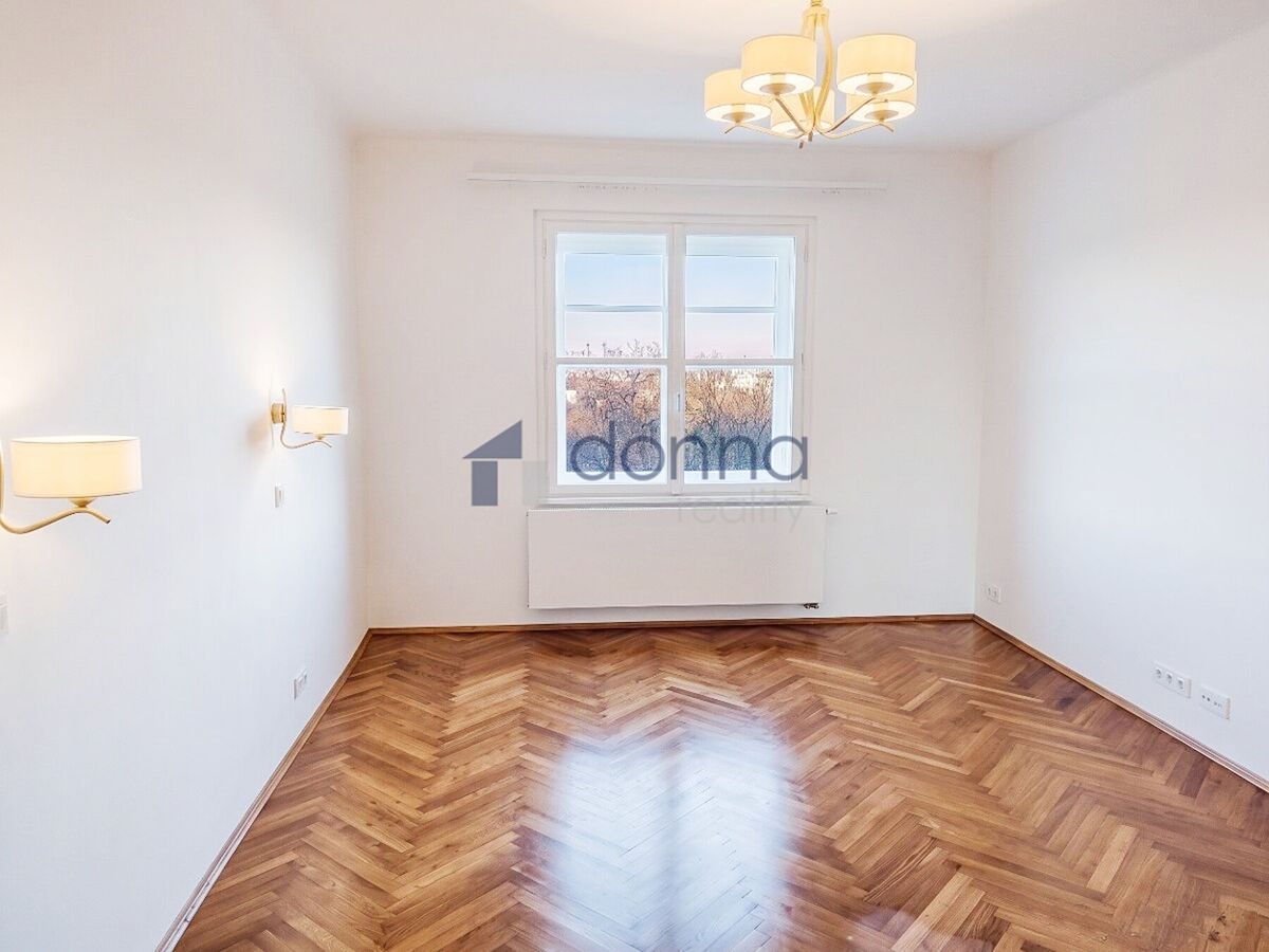 Pronájem bytu 3+kk 77 m²
