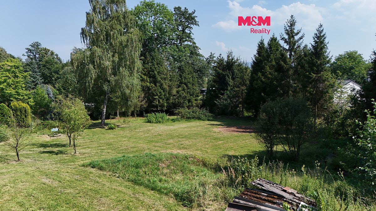 Prodej stavebního pozemku 1222 m²