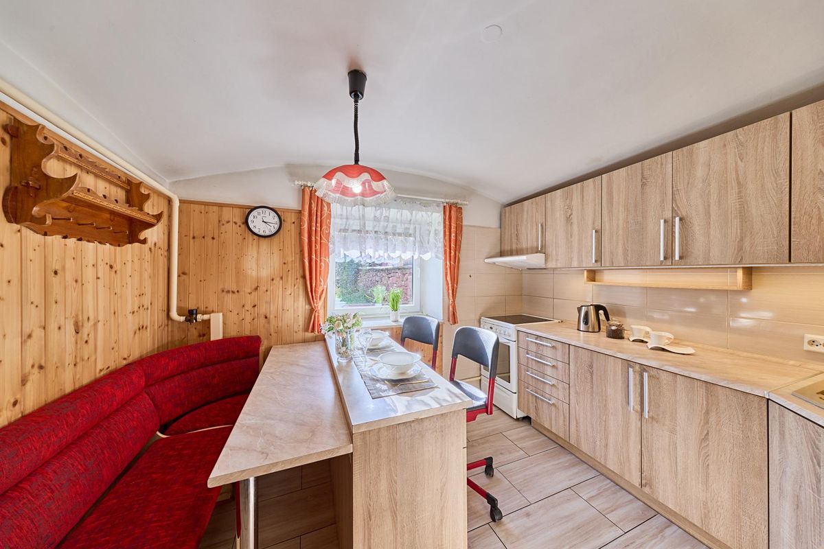 Prodej rodinného domu 132 m², pozemek 253 m² – fotografie 5