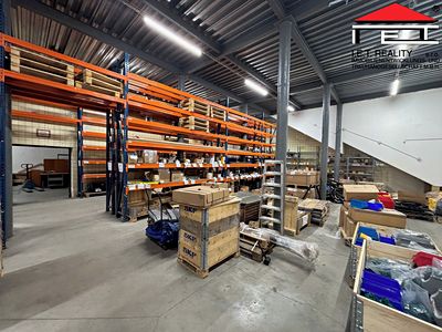 Pronájem obchodního prostoru 495 m²