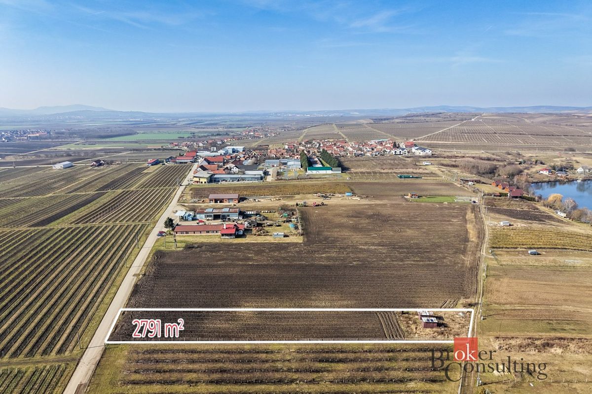Prodej pozemku 2791 m² – fotografie 3
