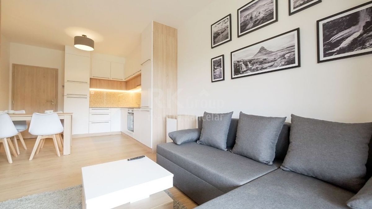 Pronájem bytu 2+kk 48 m² – fotografie 5