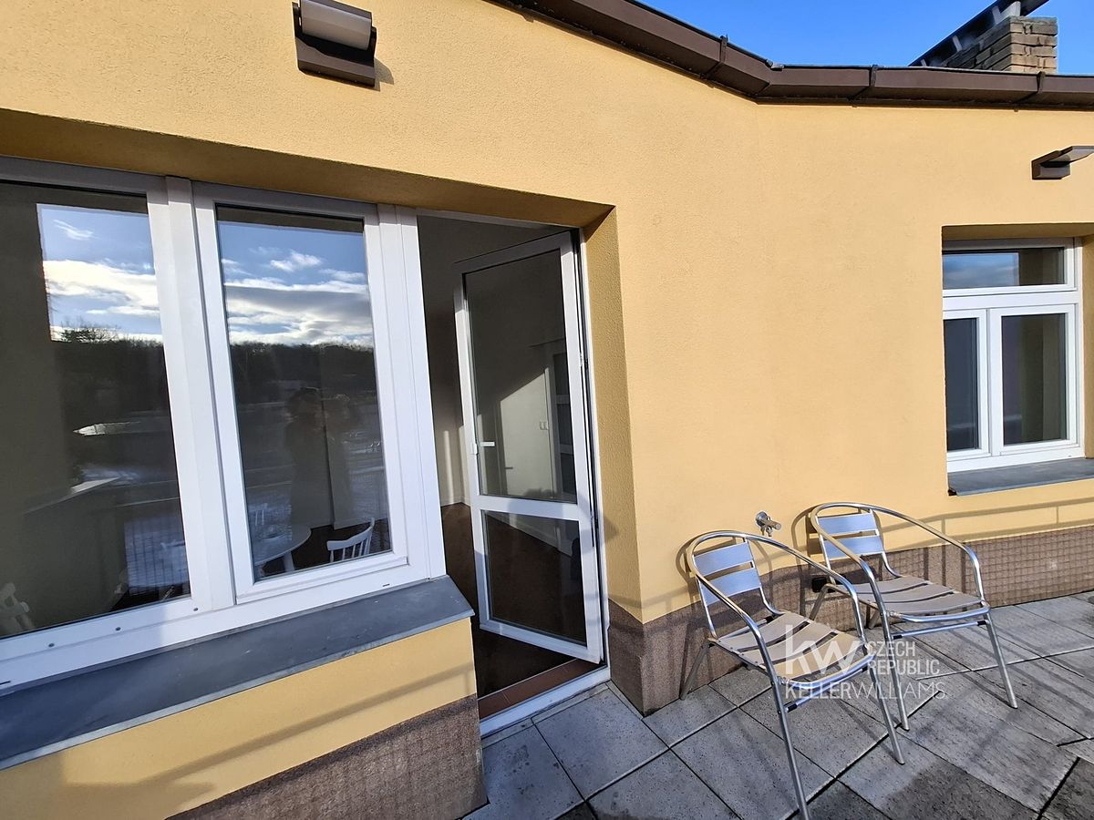 Pronájem bytu 1+1 34 m² – fotografie 4