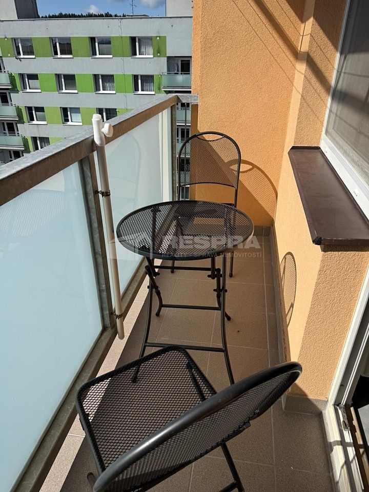 Pronájem bytu 2+1 63 m² – fotografie 2