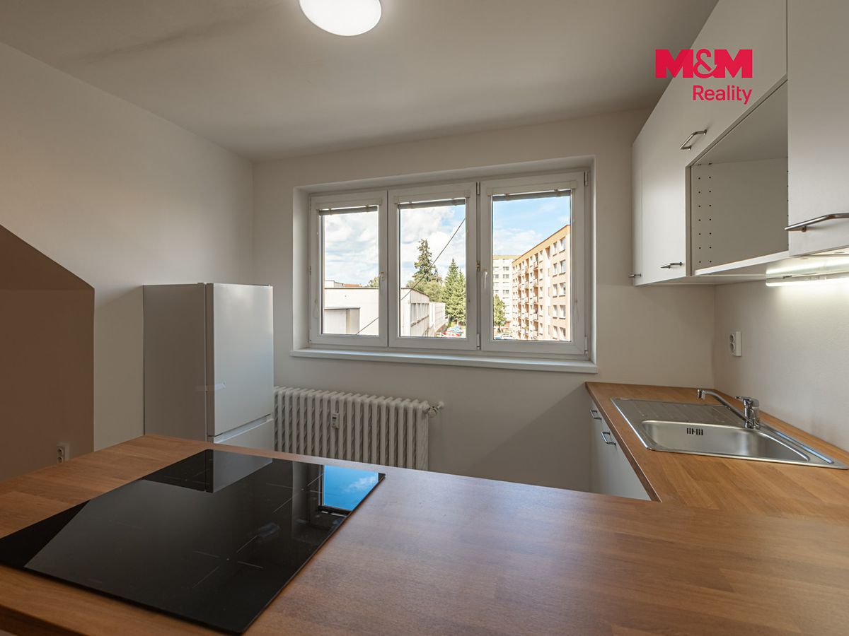 Pronájem bytu 3+kk 82 m² – fotografie 3