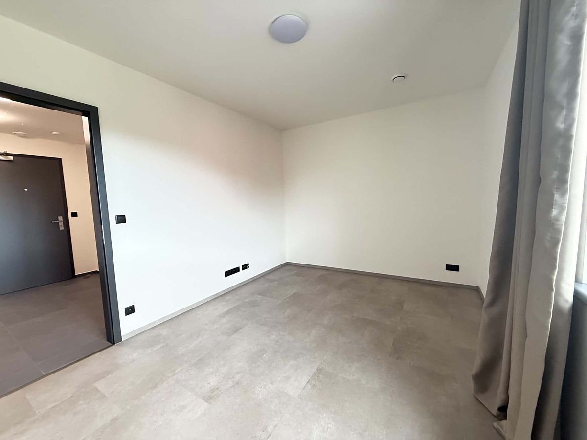 Pronájem bytu 2+kk 56 m² – fotografie 4
